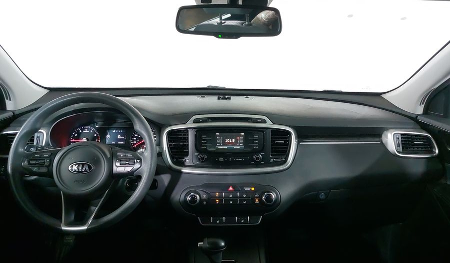 Kia Sorento 2.4 LX AUTO Suv 2018