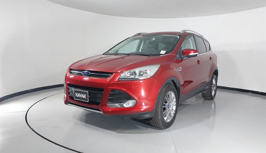 Ford • Escape