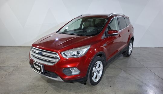 Ford • Escape