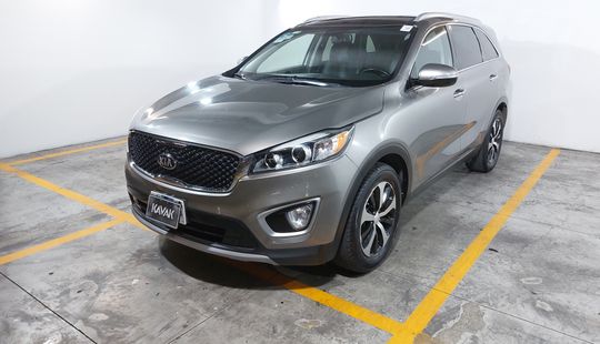 Kia • Sorento
