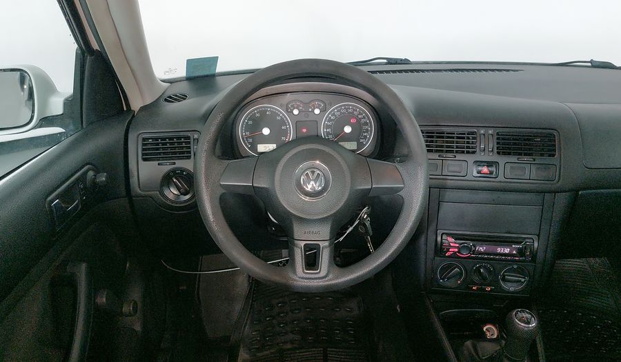 Volkswagen Jetta Clasico 2.0 CL MT Sedan 2013