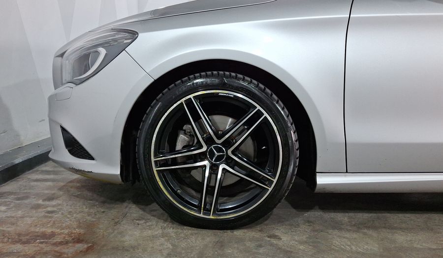Mercedes Benz Clase Cla 1.6 CLA 200 CGI SPORT AT Coupe 2016