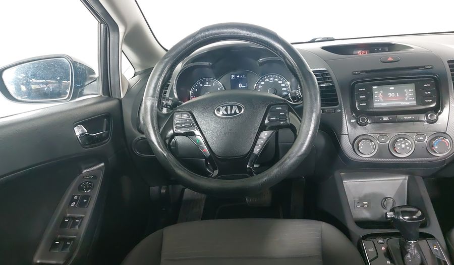 Kia Forte 2.0 L AUTO Sedan 2017