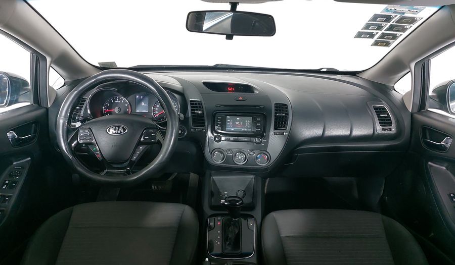 Kia Forte 2.0 L AUTO Sedan 2017
