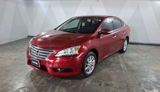 Nissan • Sentra