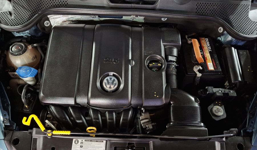 Volkswagen Beetle 2.5 COAST AUTO Hatchback 2018