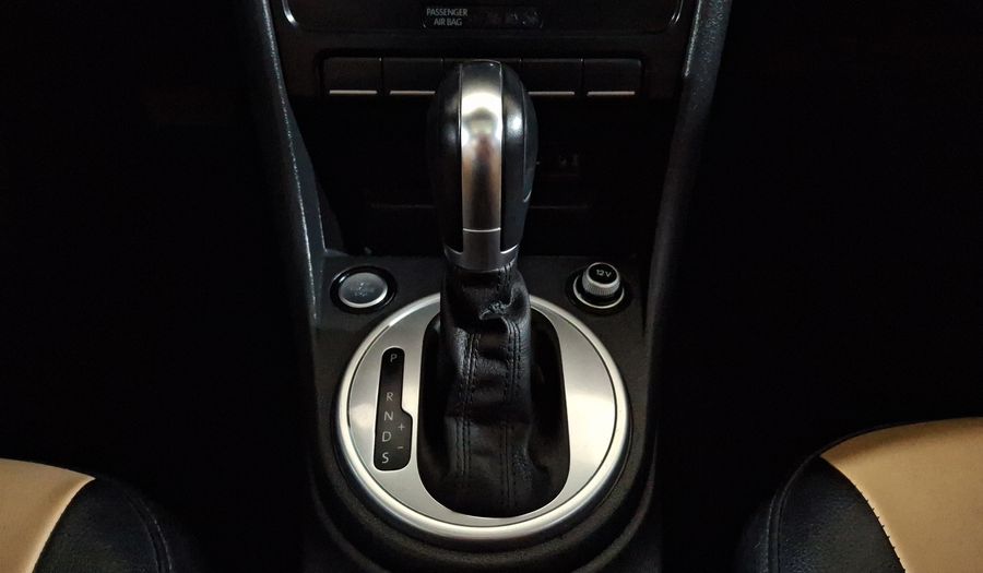 Volkswagen Beetle 2.5 COAST AUTO Hatchback 2018