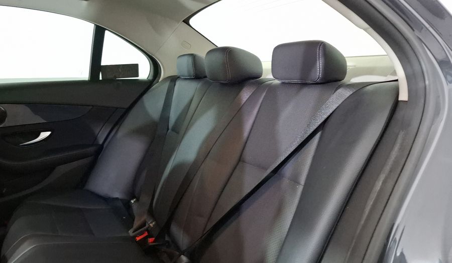 Mercedes Benz Clase C 1.6 180 CGI AT Sedan 2015