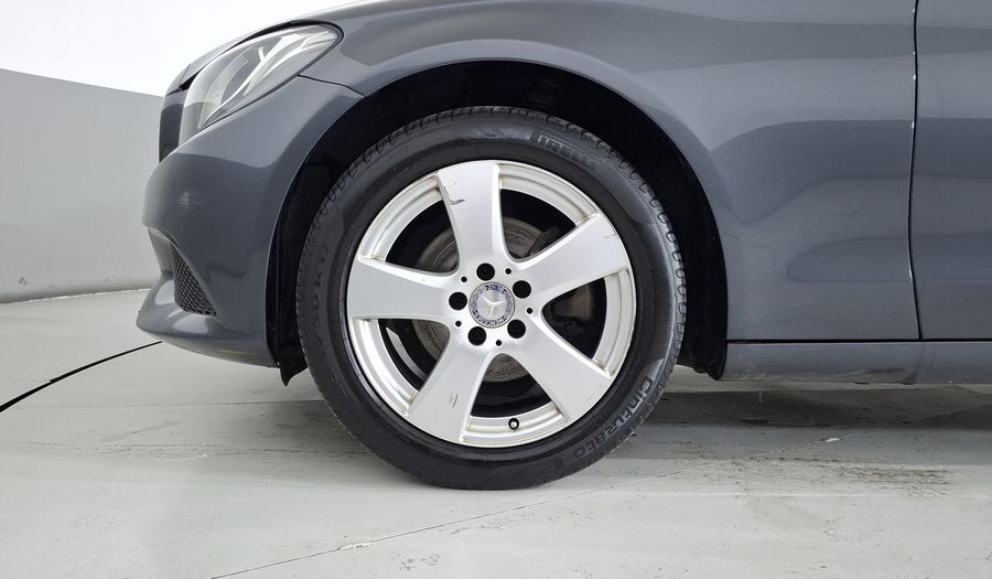 Mercedes Benz Clase C 1.6 180 CGI AT Sedan 2015