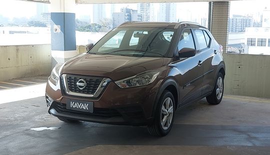 Nissan • Kicks
