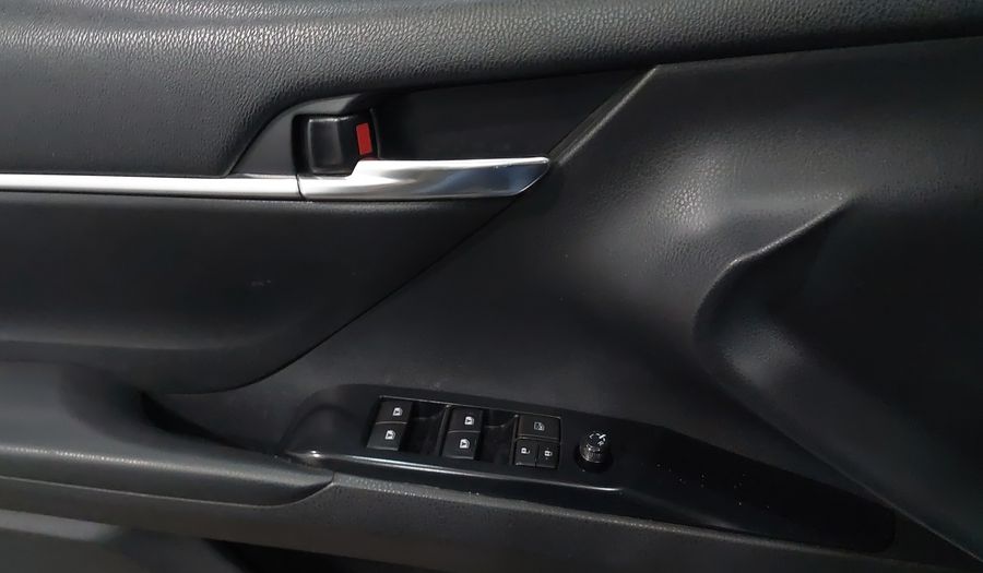 Toyota Camry 2.5 SE AUTO Sedan 2019