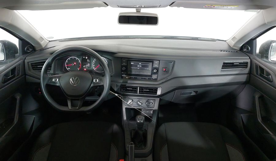 Volkswagen Polo MPI TRACK Hatchback 2024