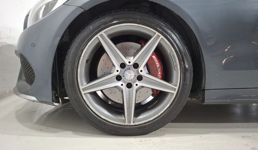 Mercedes Benz Clase C 2.0 250 CGI SPORT AT Sedan 2015