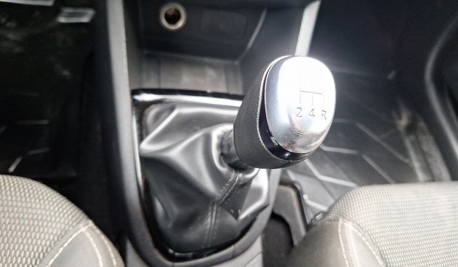 Renault Clio 1.2 EXPRESSION Hatchback 2018