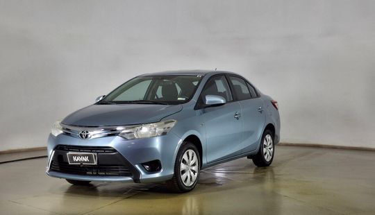 Toyota • Yaris