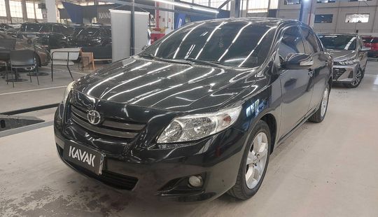 Toyota • Corolla