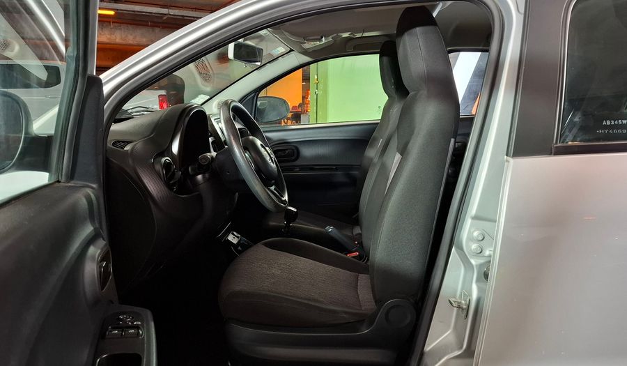 Fiat Mobi 1.0 WAY Hatchback 2017