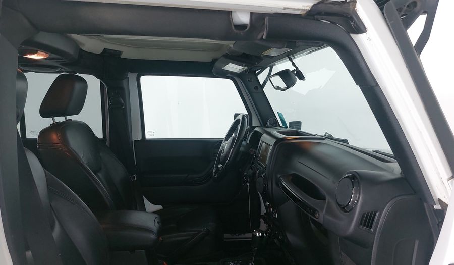 Jeep Wrangler 3.6 UNLIMITED ALTITUDE 4WD AUTO Suv 2014