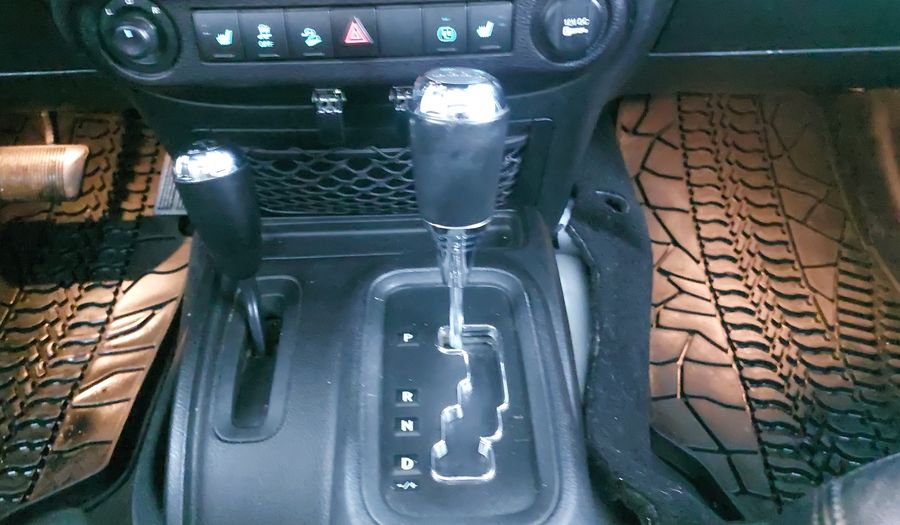 Jeep Wrangler 3.6 UNLIMITED ALTITUDE 4WD AUTO Suv 2014