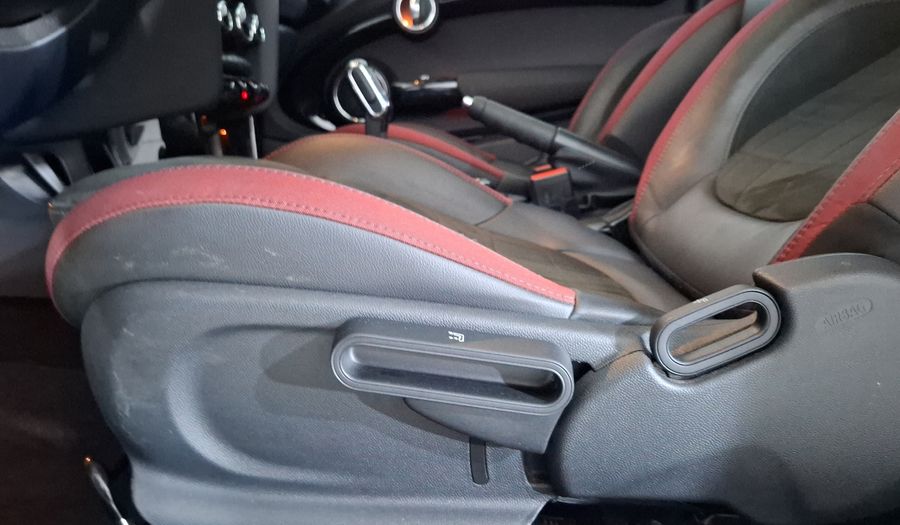 Mini John Cooper Works 2.0 JOHN COOPER WORKS HOT CHILI AUTO Hatchback 2019