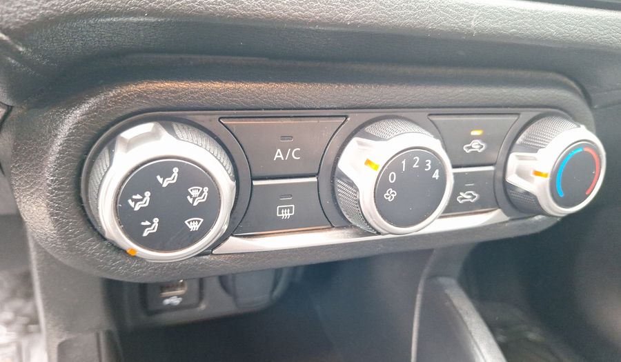 Nissan Versa 1.6 SENSE Sedan 2020