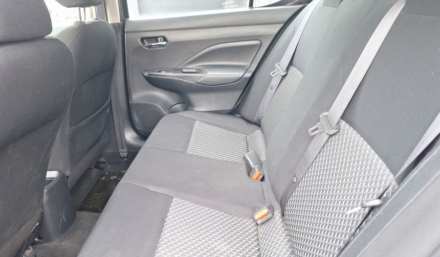 Nissan Versa 1.6 SENSE Sedan 2020