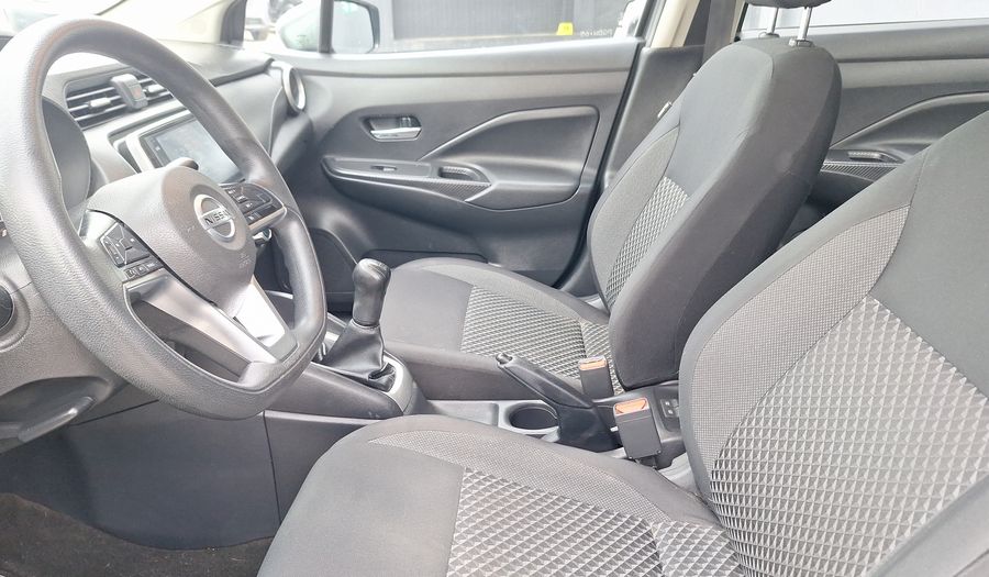 Nissan Versa 1.6 SENSE Sedan 2020