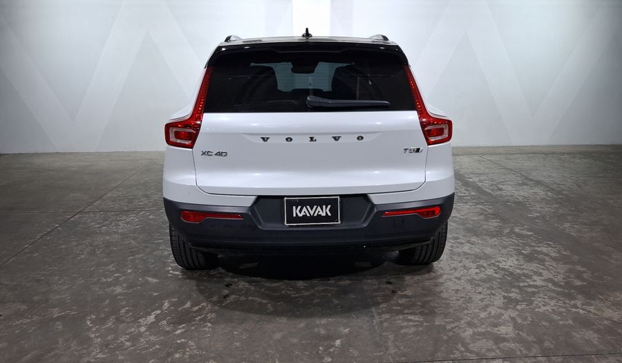 Volvo Xc40 2.0 T5 R-DESIGN AUTO AWD Suv 2021