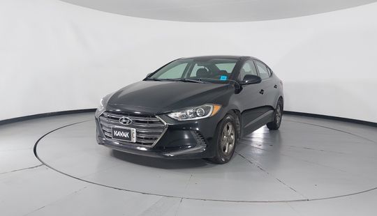 Hyundai • Elantra