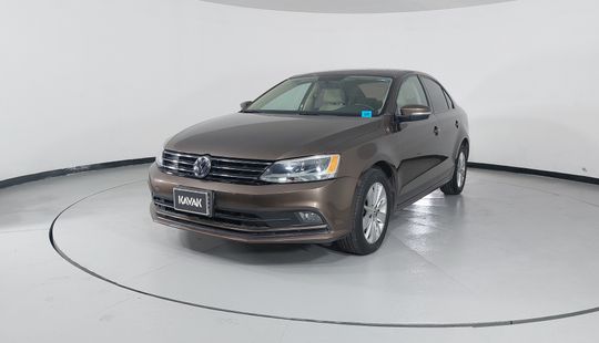 Volkswagen • Jetta