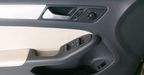Volkswagen Jetta 2.5 TRENDLINE TIPTRONIC Sedan 2015