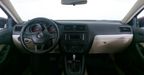 Volkswagen Jetta 2.5 TRENDLINE TIPTRONIC Sedan 2015