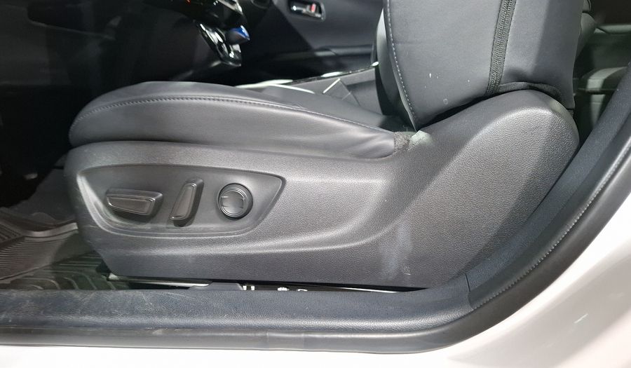 Toyota Prius 1.8 HEV PREMIUM AUTO Hatchback 2022