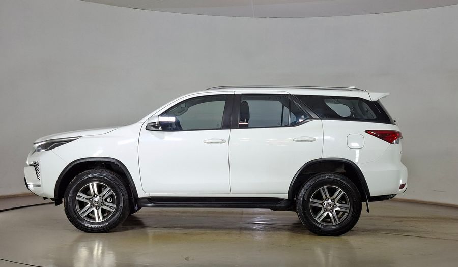 Toyota Fortuner 2.7 AUTO SR5 Suv 2022