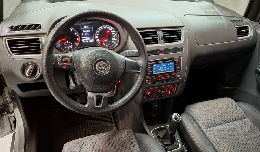 Volkswagen Fox 1.6 COMFORTLINE Hatchback 2013