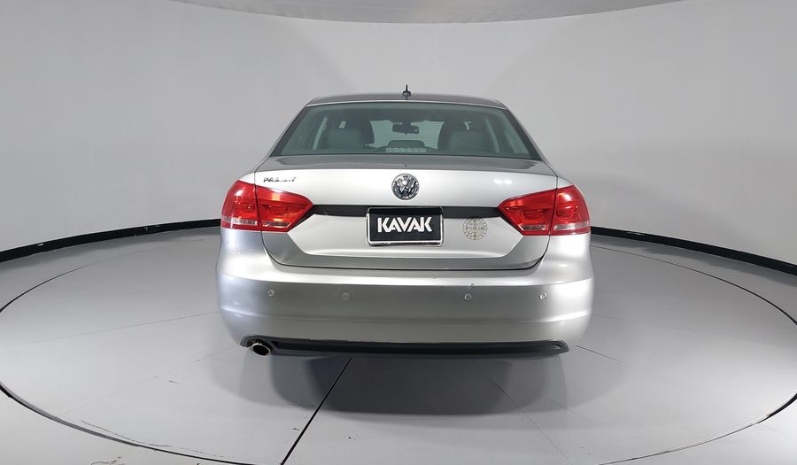 Volkswagen Passat 2.5 SPORTLINE TIPTRONIC Sedan 2013