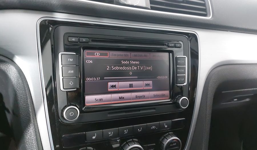 Volkswagen Passat 2.5 SPORTLINE TIPTRONIC Sedan 2013