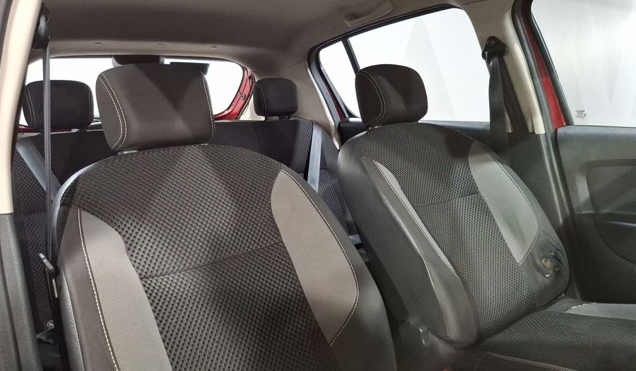 Renault Sandero 1.6 INTENS AUTO Hatchback 2018