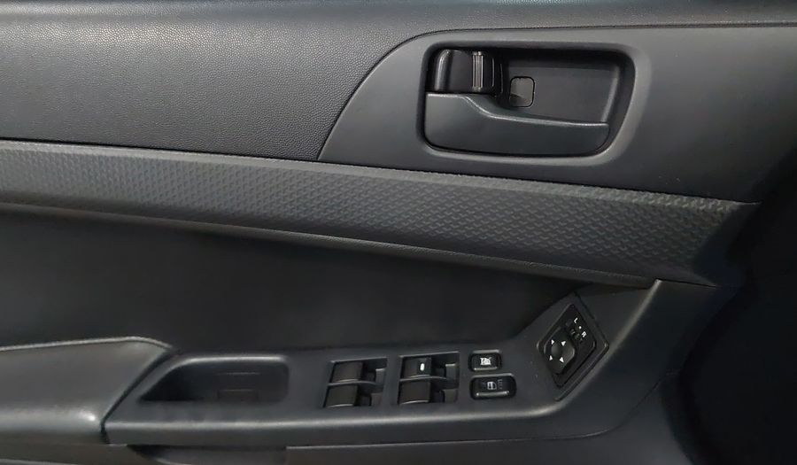 Mitsubishi Lancer 2.0 DE ABS & AC Sedan 2015