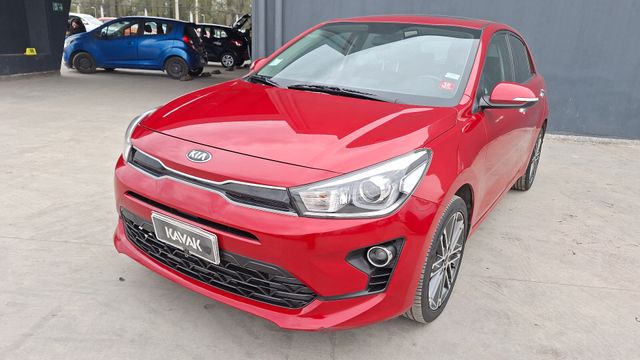 Kia • RIO 5