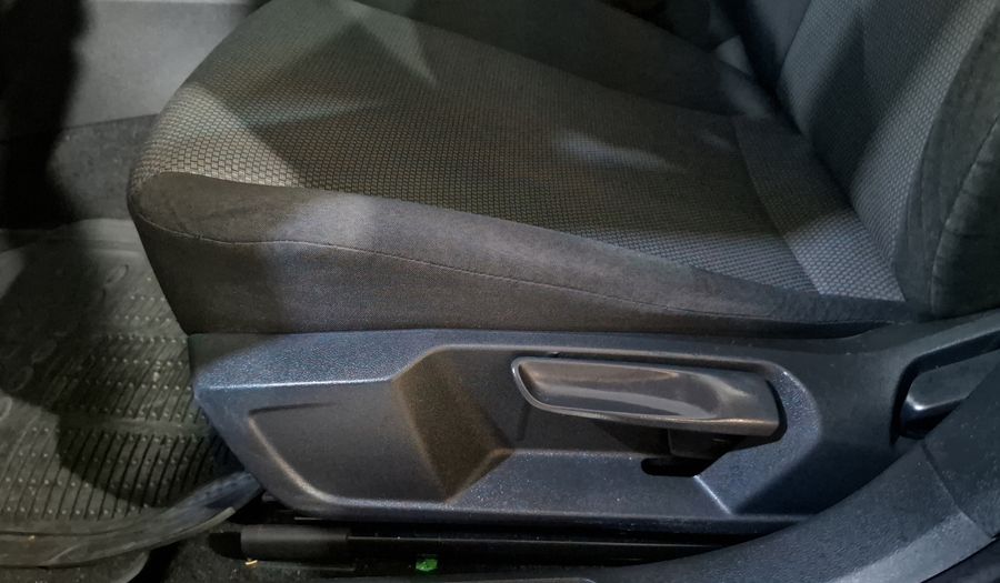 Volkswagen Jetta 1.4 TRENDLINE AUTO Sedan 2020