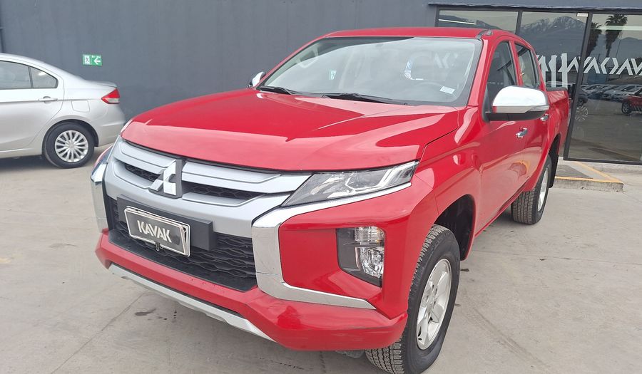 Mitsubishi L200 2.4 TD KATANA DC CR Pickup 2022