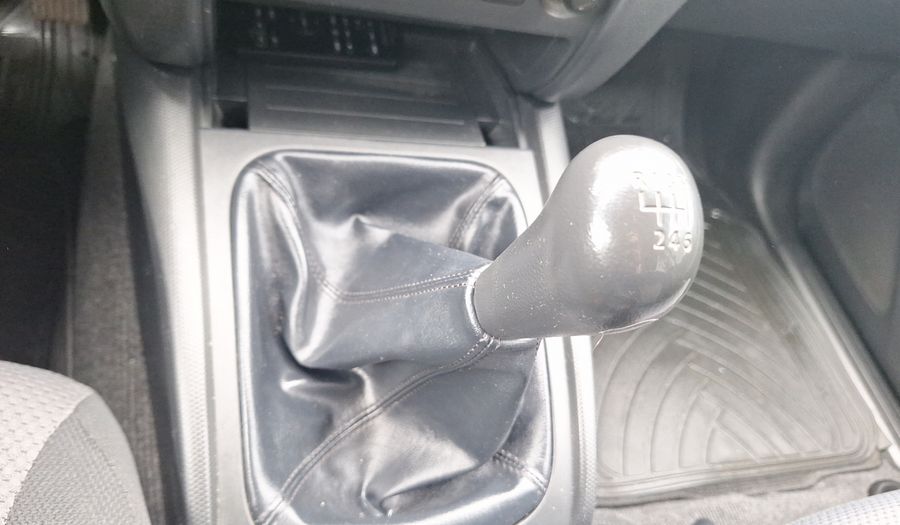 Mitsubishi L200 2.4 TD KATANA DC CR Pickup 2022