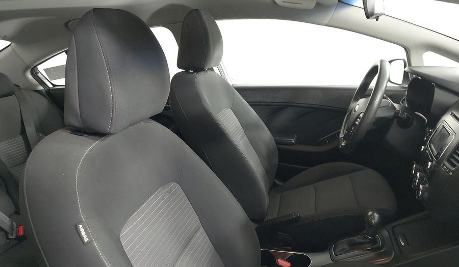 Kia Forte 2.0 EX AT Sedan 2016