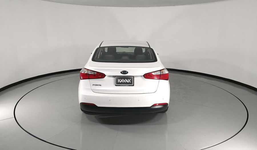 Kia Forte 2.0 EX AT Sedan 2016