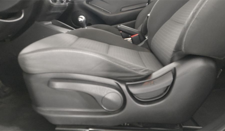 Kia Forte 2.0 EX AT Sedan 2016