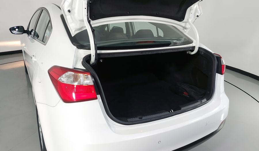 Kia Forte 2.0 EX AT Sedan 2016