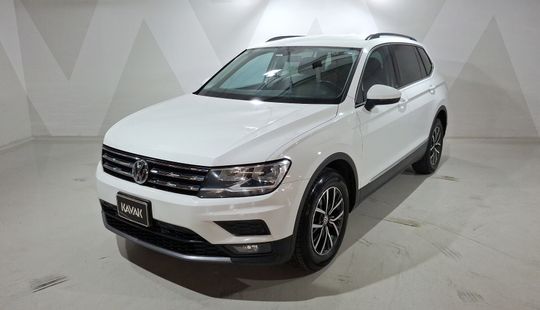 Volkswagen • Tiguan