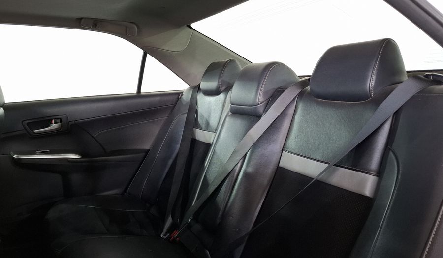 Toyota Camry 3.5 SE V6 6AT Sedan 2014