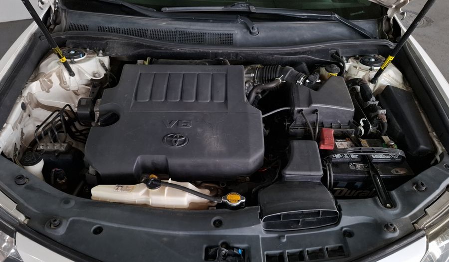Toyota Camry 3.5 SE V6 6AT Sedan 2014